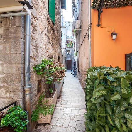 Dc II Downtown Apartment Rovinj Dış mekan fotoğraf