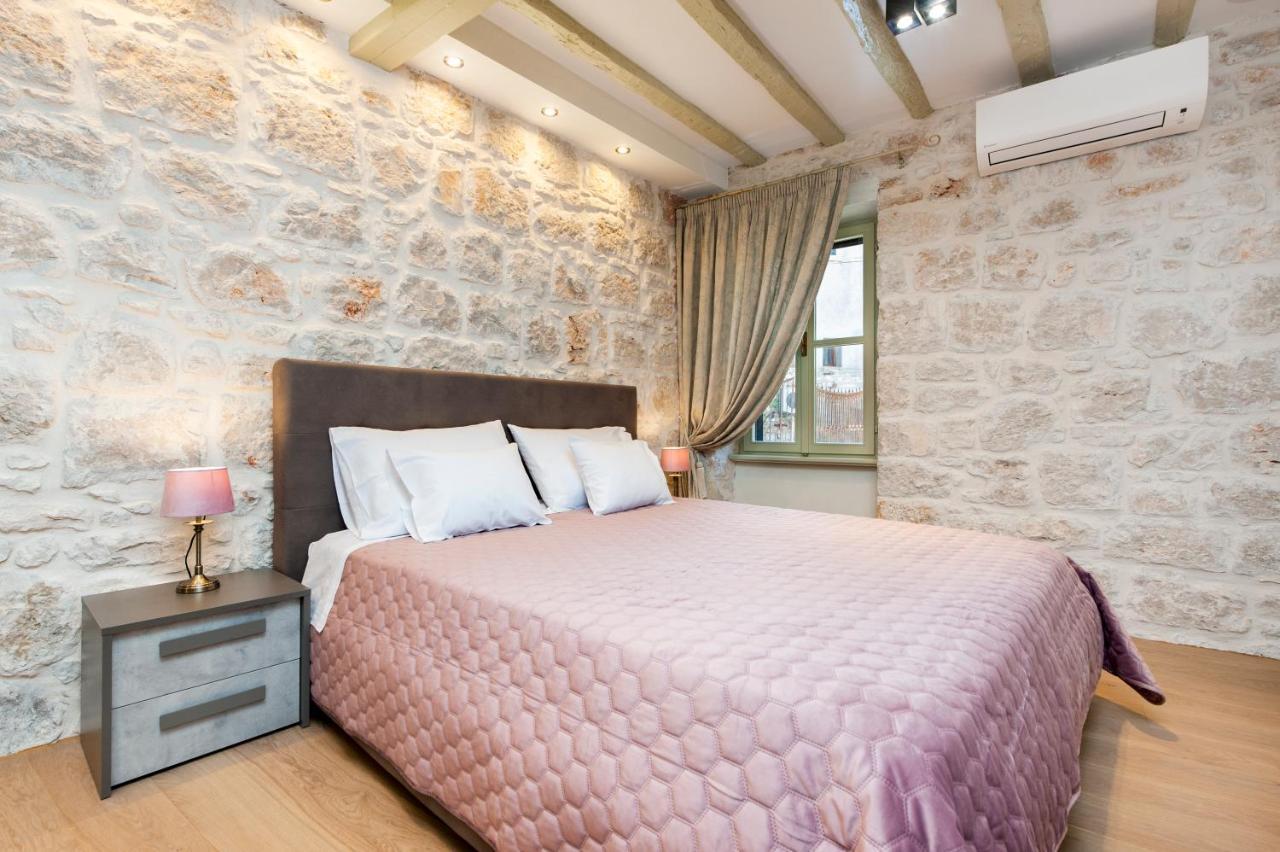 Dc II Downtown Apartment Rovinj Dış mekan fotoğraf