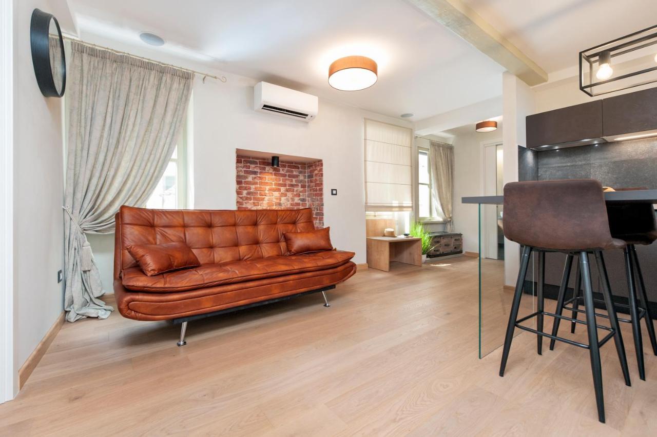 Dc II Downtown Apartment Rovinj Dış mekan fotoğraf
