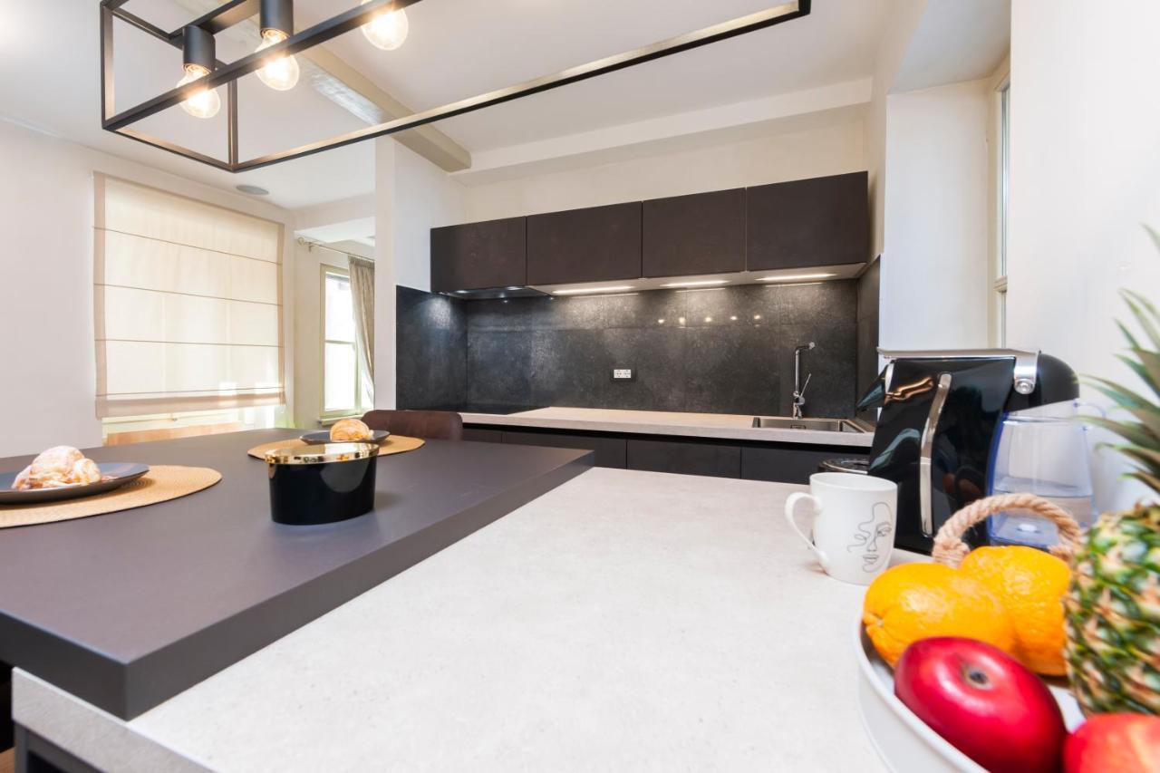 Dc II Downtown Apartment Rovinj Dış mekan fotoğraf