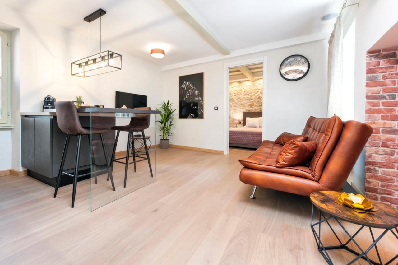 Dc II Downtown Apartment Rovinj Dış mekan fotoğraf