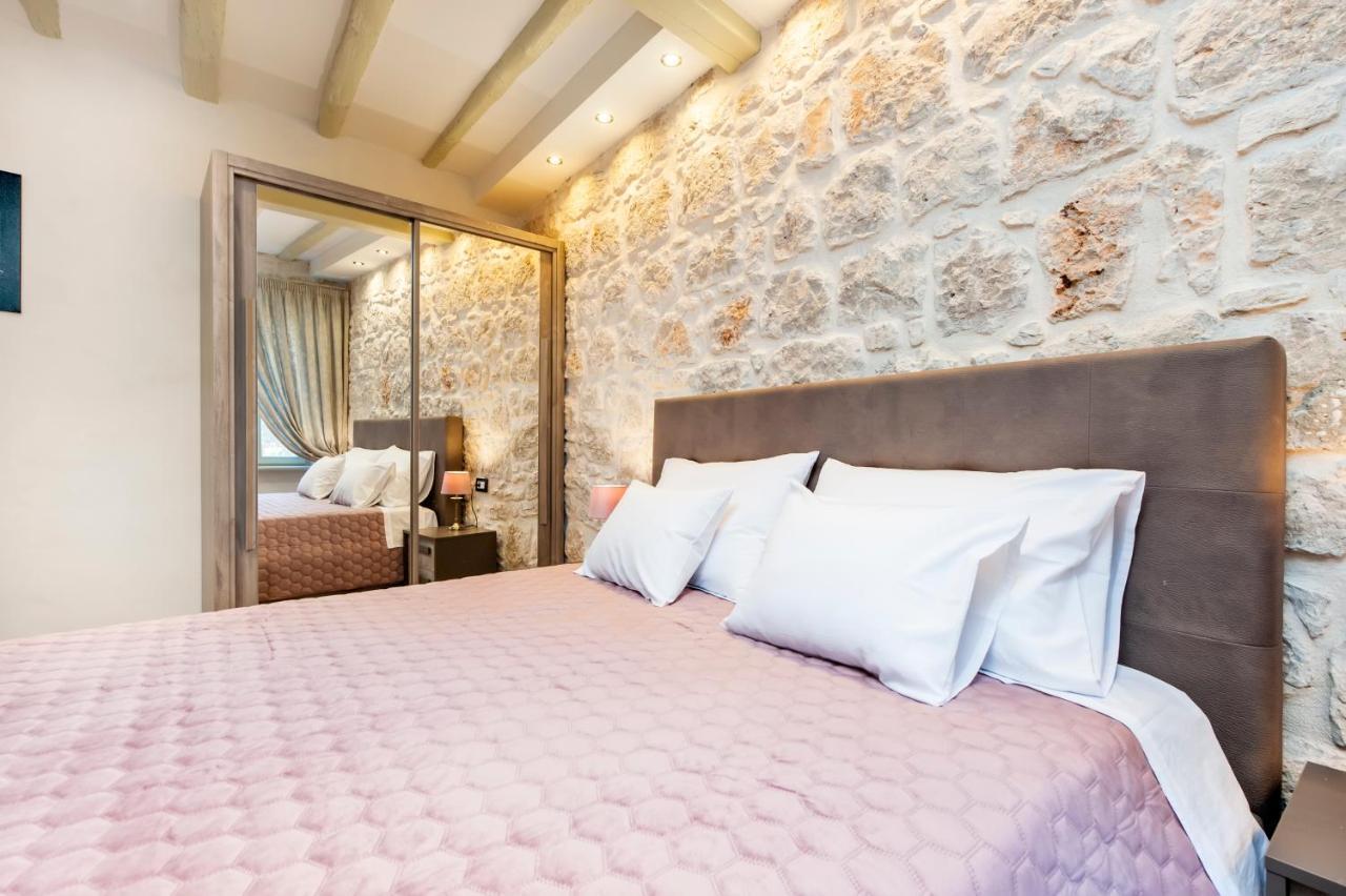 Dc II Downtown Apartment Rovinj Dış mekan fotoğraf