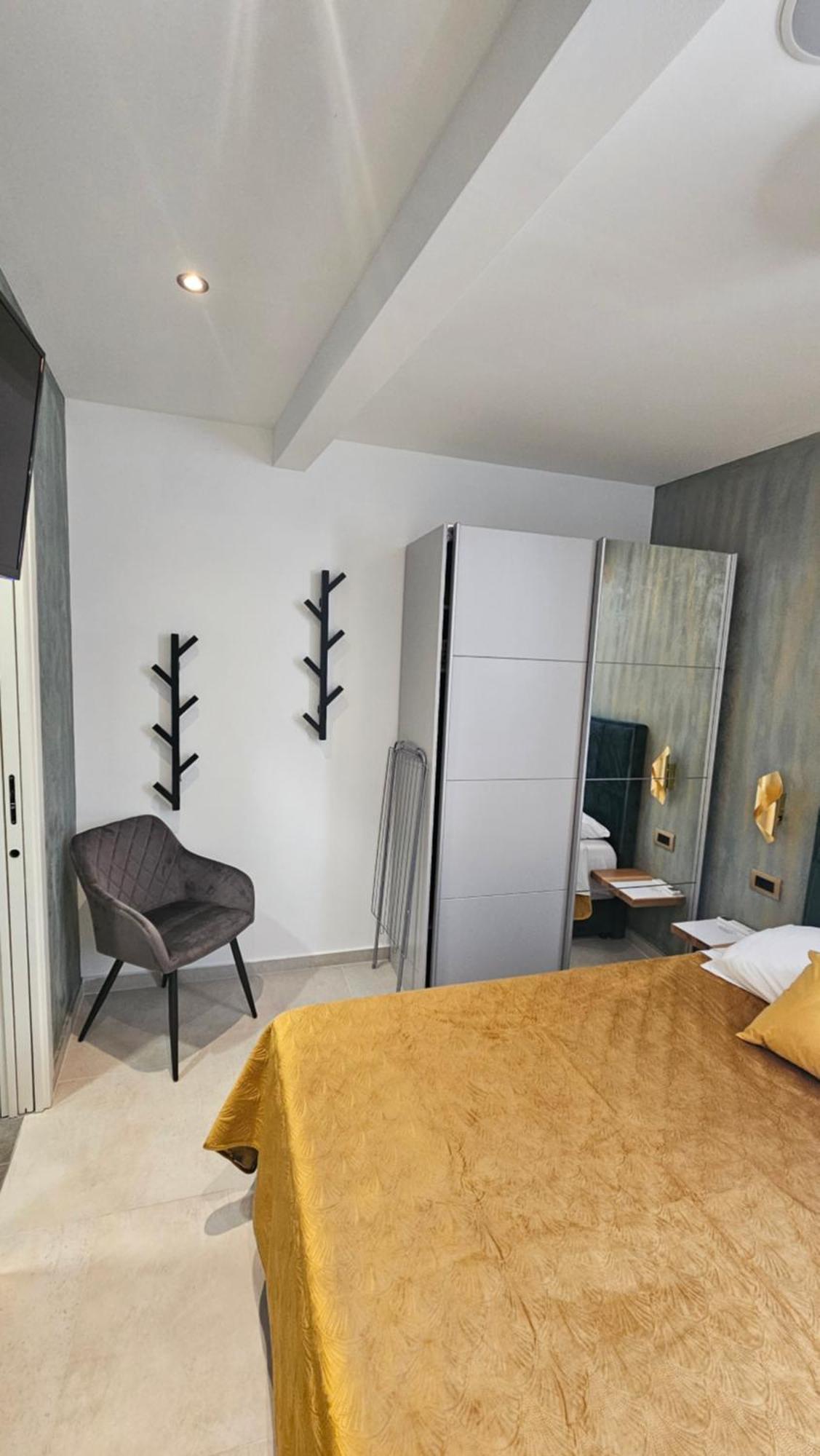 Dc II Downtown Apartment Rovinj Oda fotoğraf