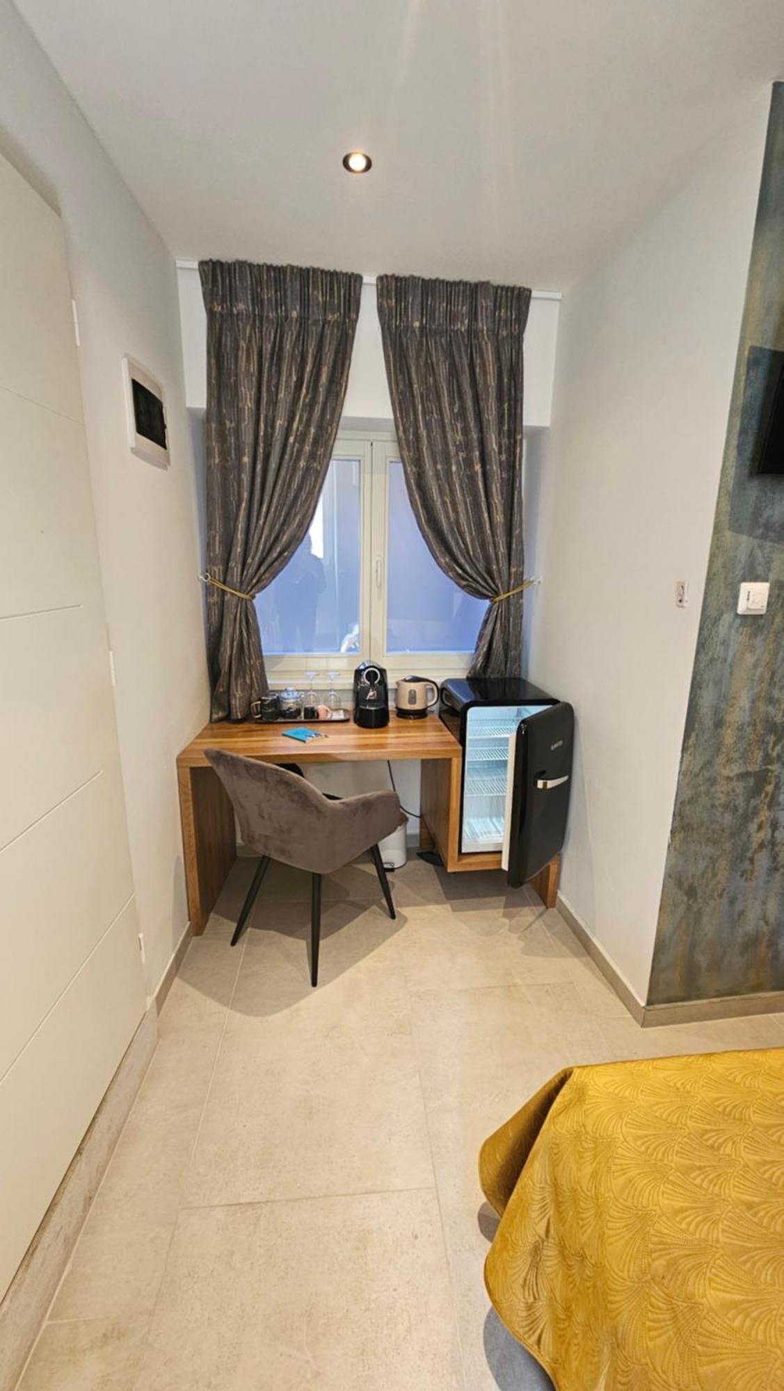Dc II Downtown Apartment Rovinj Oda fotoğraf